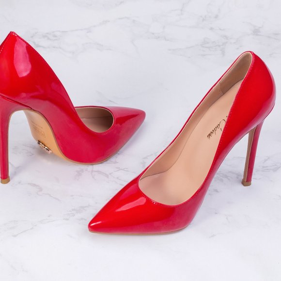 Petit Cadeau Leona - Classic and Sexy Slip on Pumps with 5" High Heels. NEW! - Picture 5 of 8